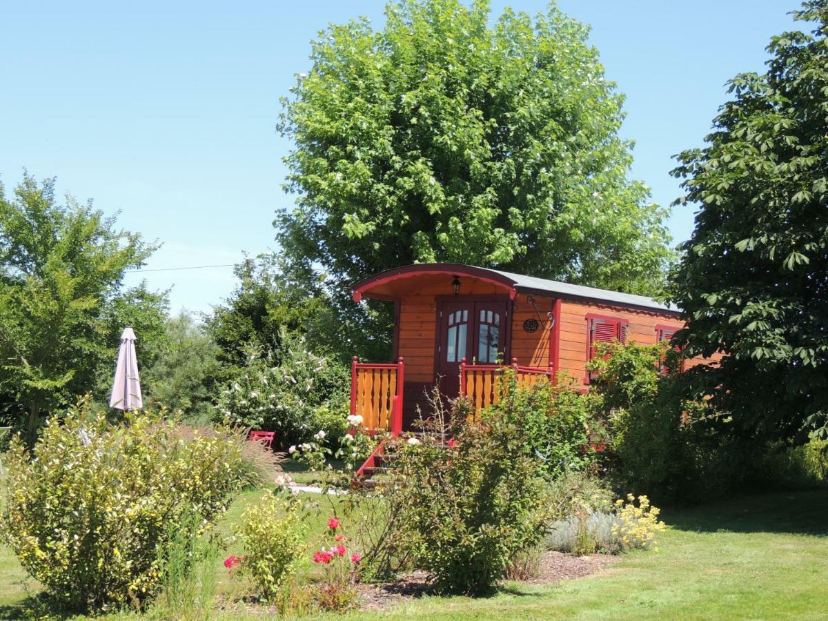 Chambres D'Hotes Le Boyer Mantenay-Montlin Esterno foto