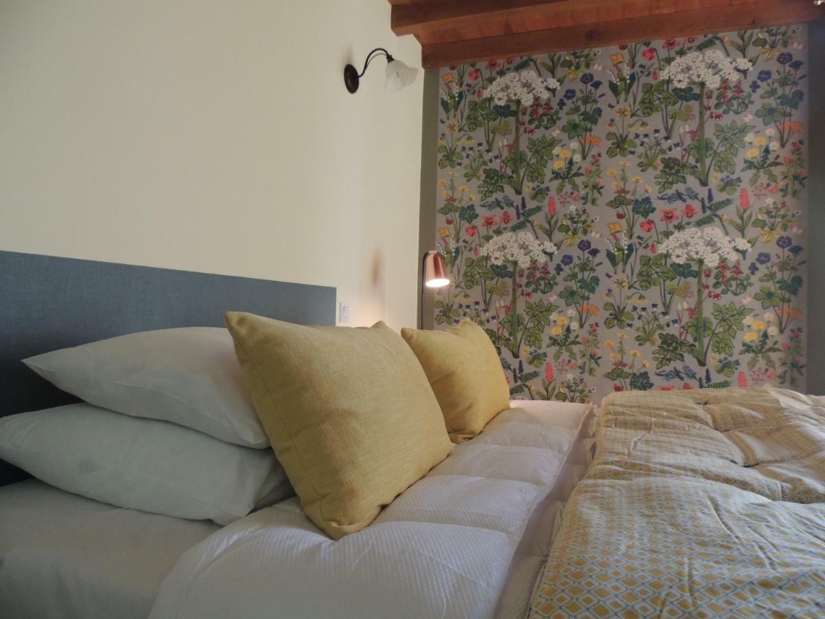 Chambres D'Hotes Le Boyer Mantenay-Montlin Esterno foto